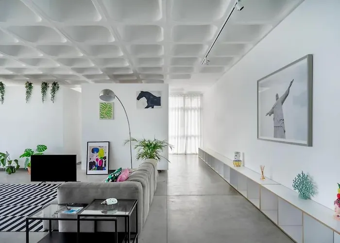 Loft Espacoso Com Vista Deslumbrante O Tejo Апартаменты