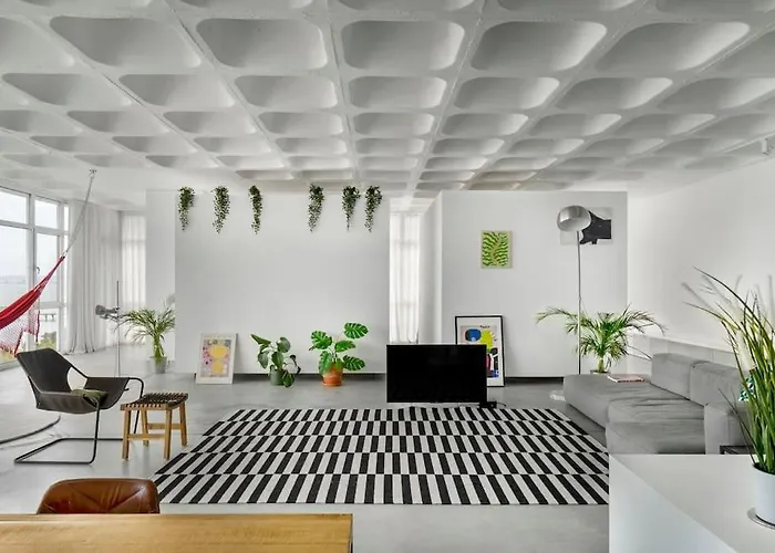 Loft Espacoso Com Vista Deslumbrante O Tejo Apartment *